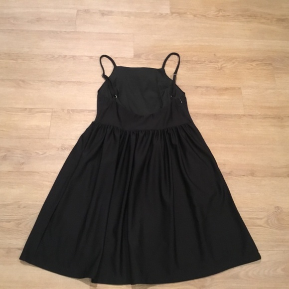 Fancyinn Black Mini Dress - Picture 7 of 8